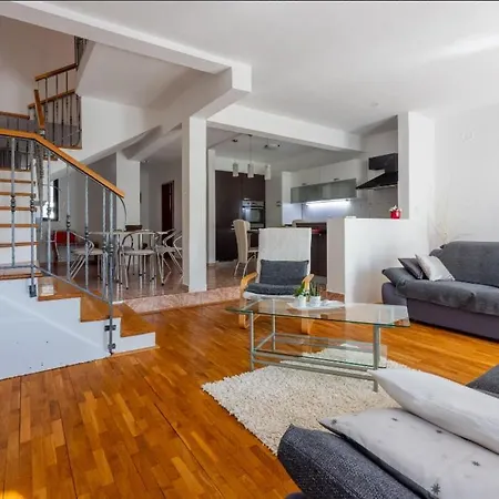 House Dalia Villa Novi Vinodolski